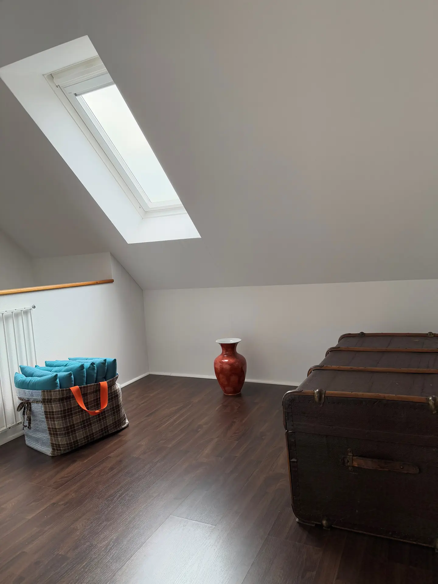 Angebote - image pfeil-runter on https://mktf-immobilien.de