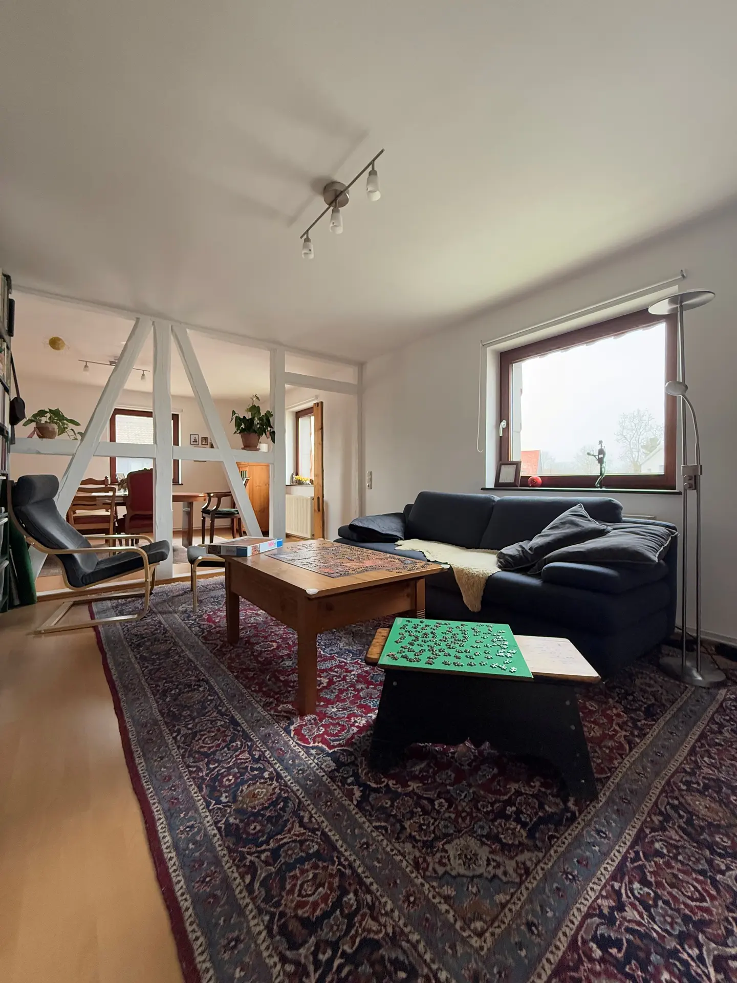 Angebote - image pfeil-runter on https://mktf-immobilien.de