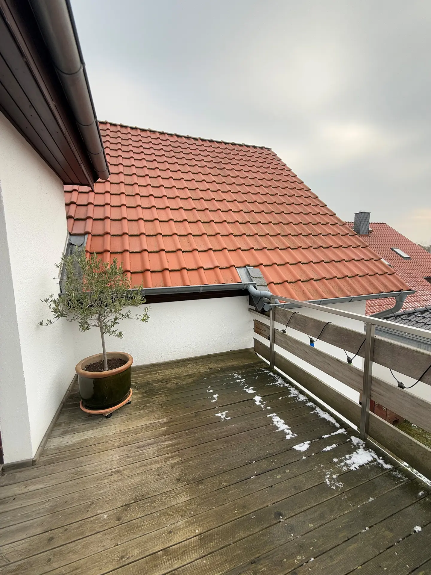 Angebote - image pfeil-runter on https://mktf-immobilien.de