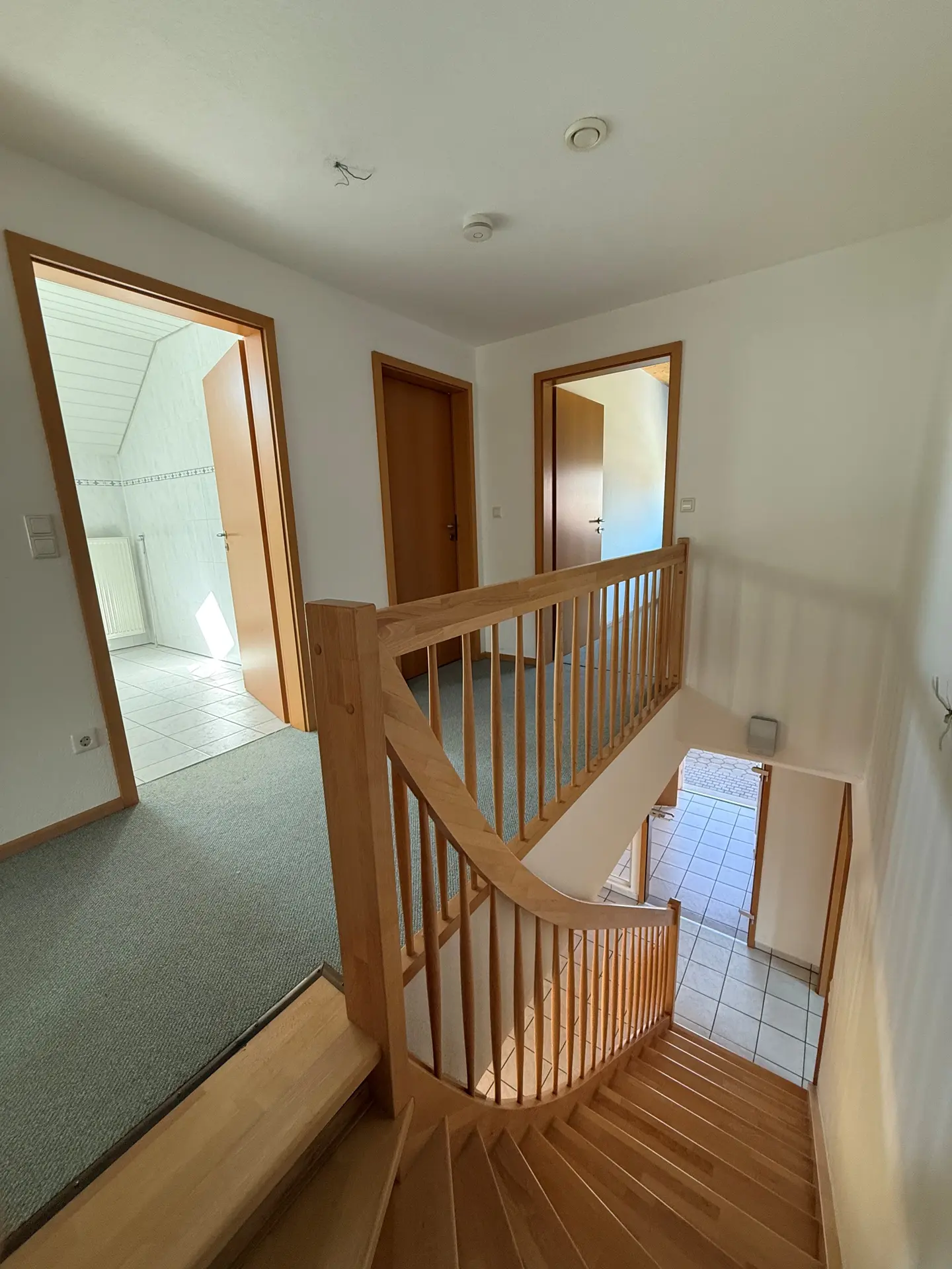 Angebote - image pfeil-runter on https://mktf-immobilien.de