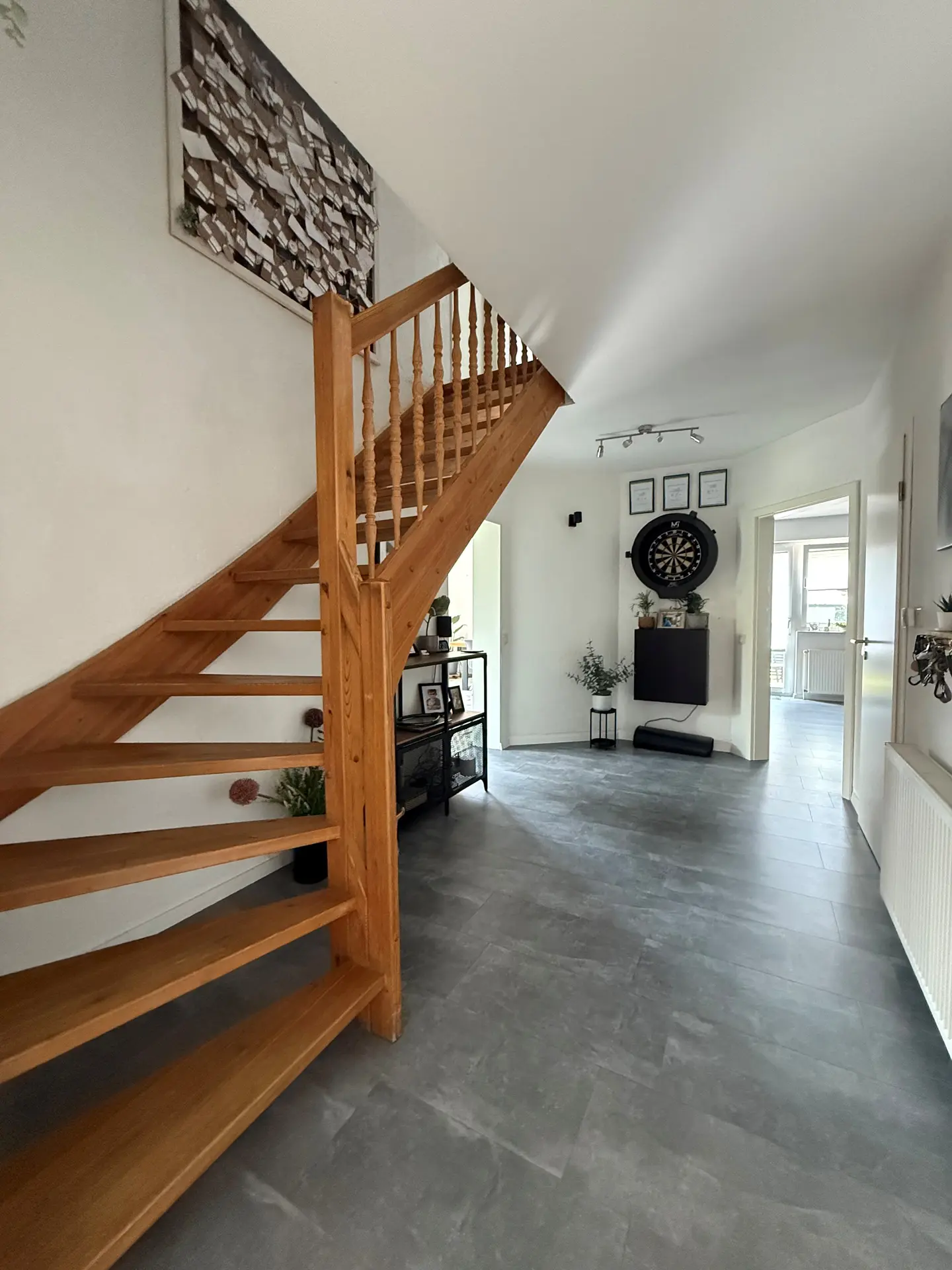 Angebote - image pfeil-runter on https://mktf-immobilien.de