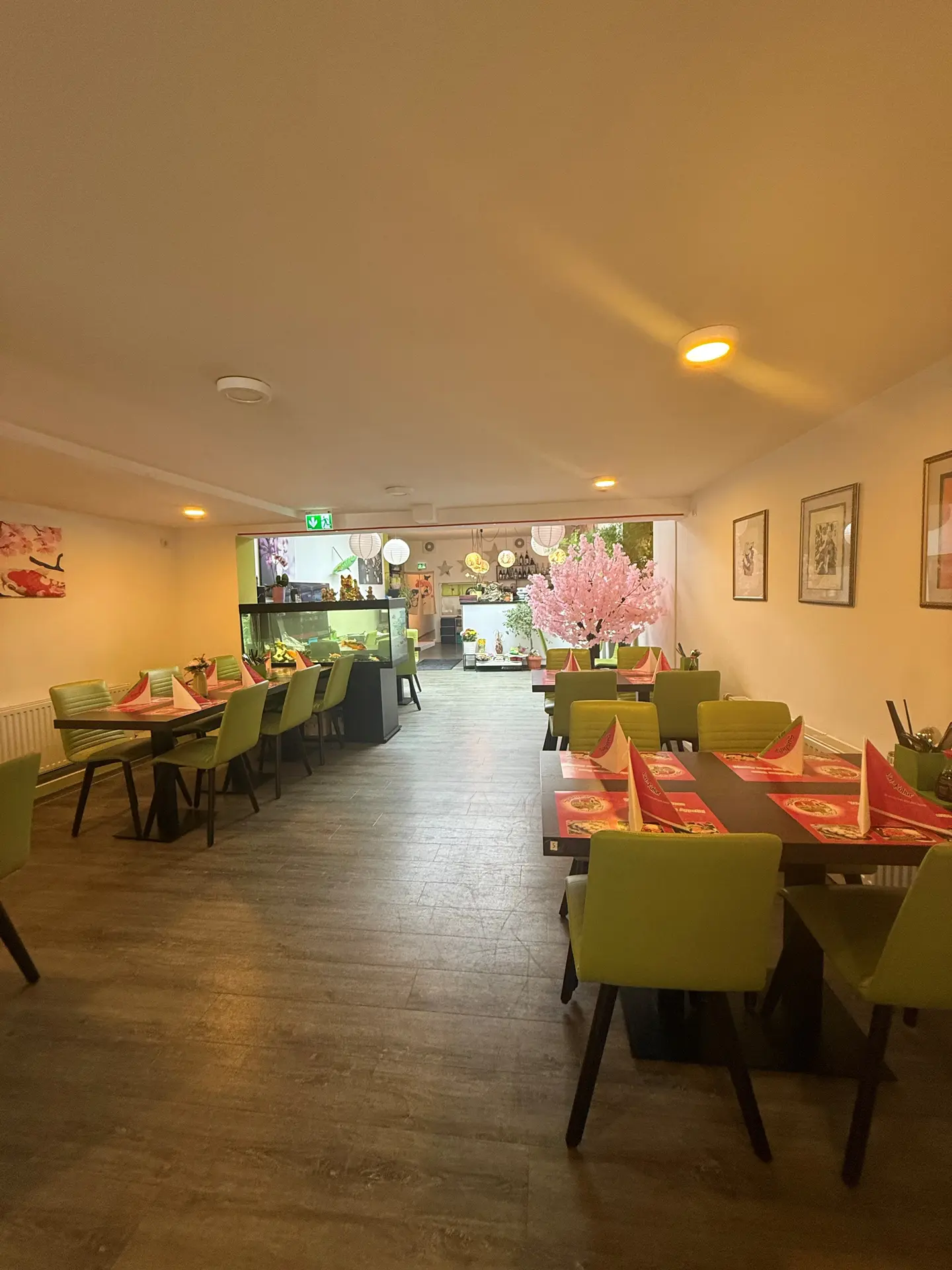 Angebote - image pfeil-runter on https://mktf-immobilien.de