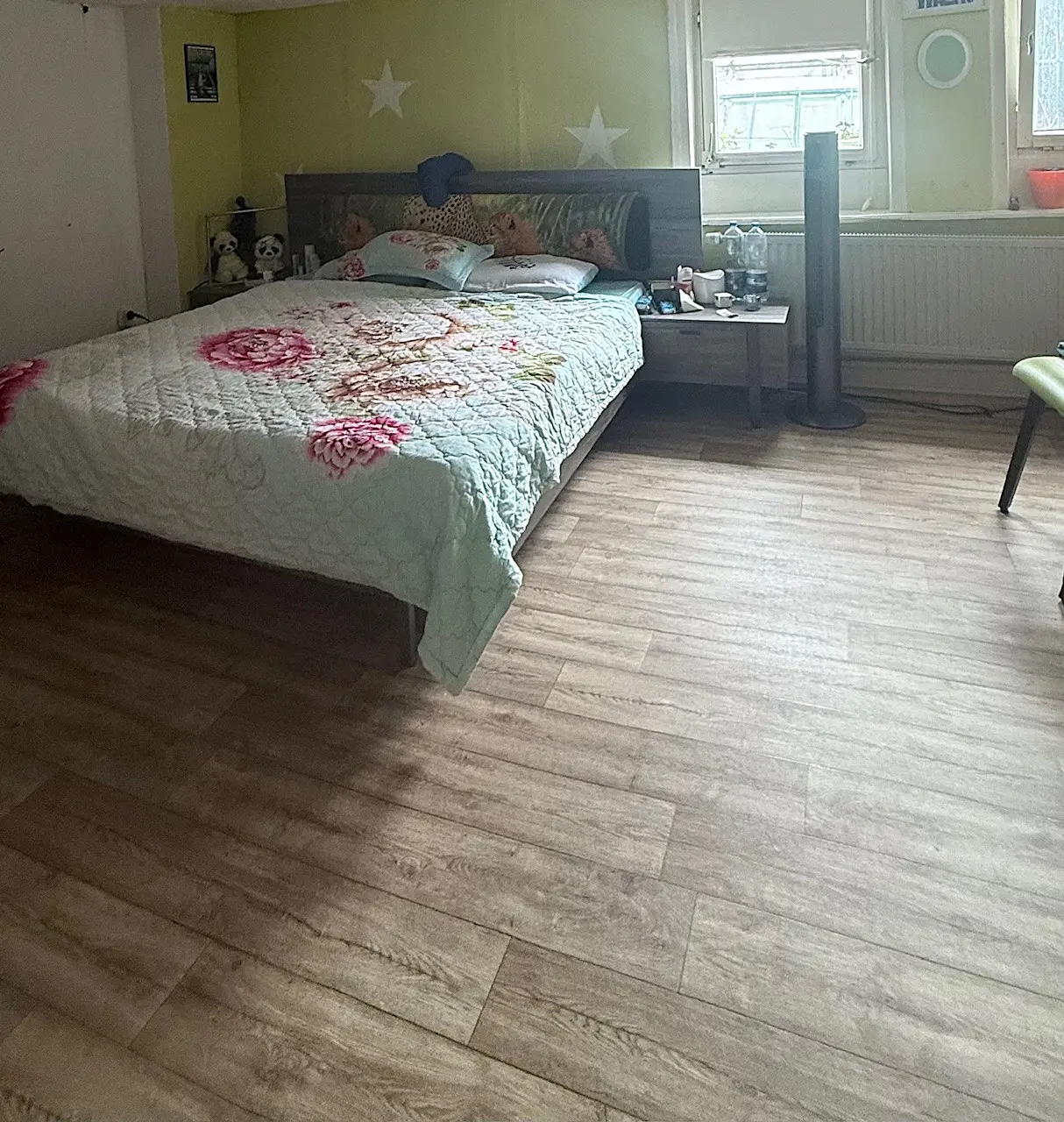 Angebote - image pfeil-runter on https://mktf-immobilien.de